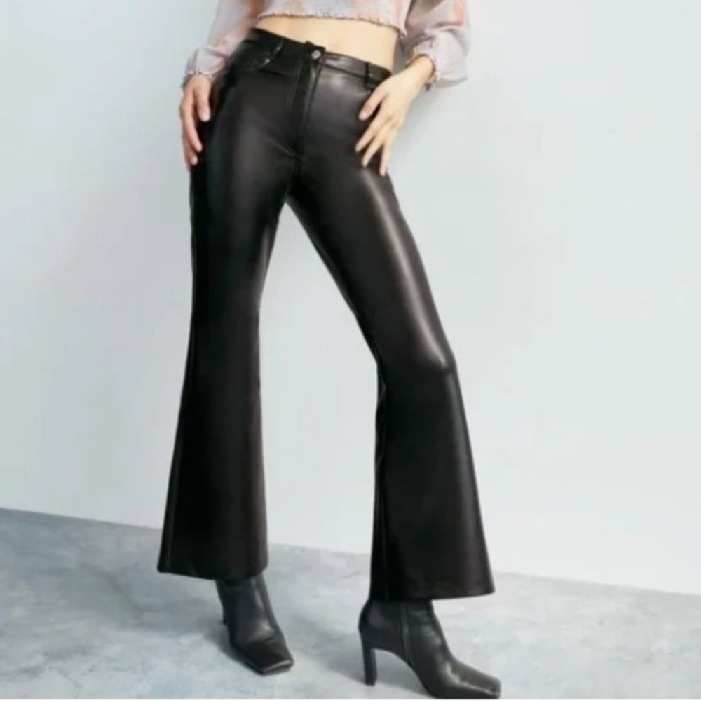 Aritzia Wilfred Melina Flare High Waisted Vegan Leather‎ Pants 0
